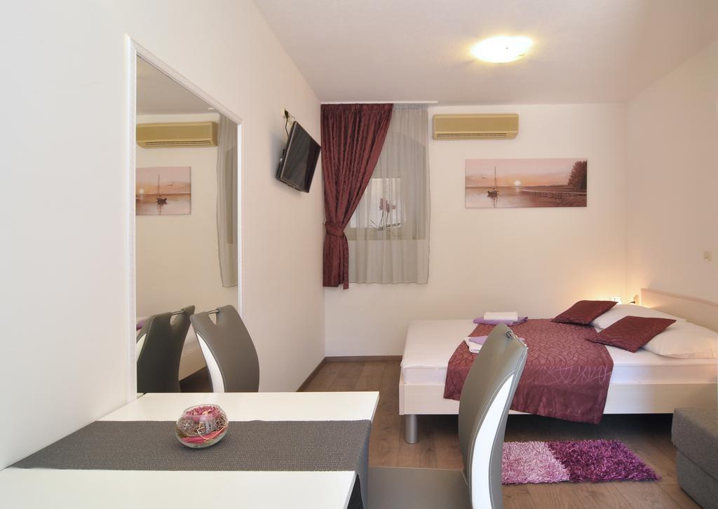 Rooms Palma Split Quarto foto